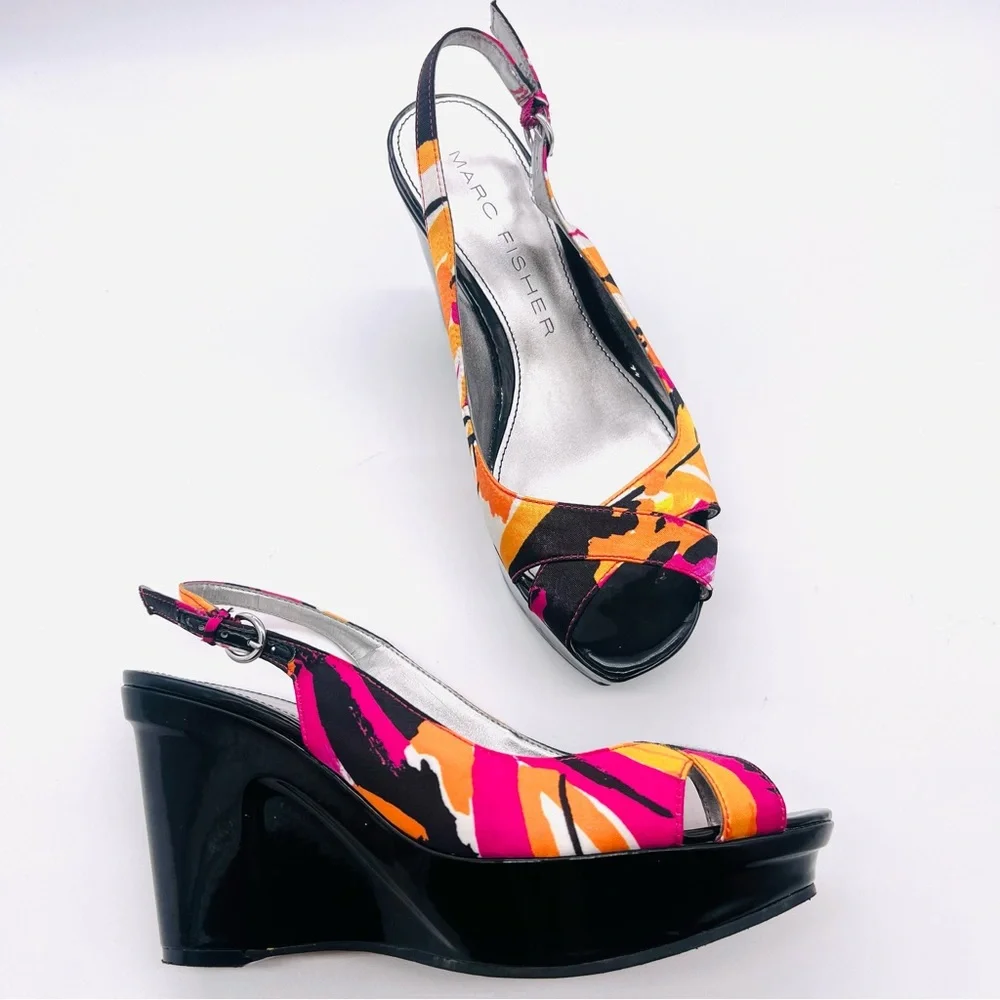 MARC FISHER Platform Peep Toe Wedges Sandals Shoes Multi Color Black Pat…